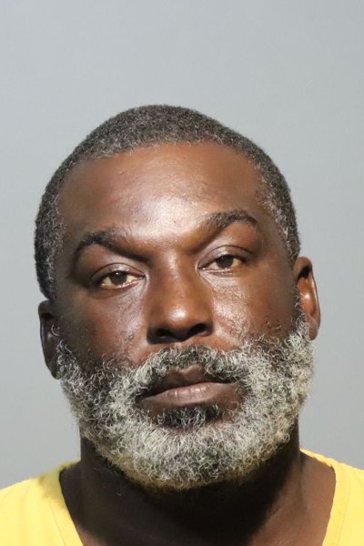Mugshot of LASHON ARTHUR CARDEN