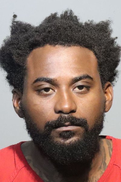Mugshot of CHIKEVIOUS KING