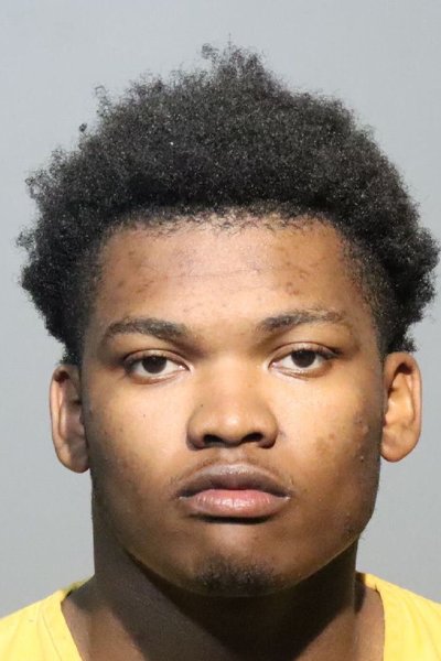 Mugshot of REYMONIE JERMAINE DAVIS