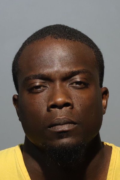 Mugshot of JARAH-SHAMERE LONNEL ROBBINS