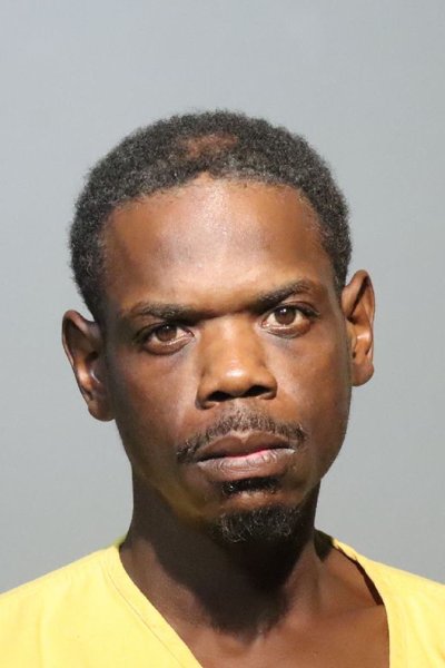 Mugshot of WILLIE FLOUNORY