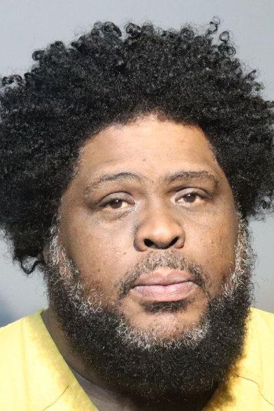 Mugshot of DARREN TRANTELL SANDERS