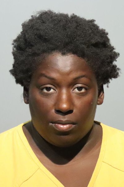Mugshot of DASHONDA MALEXIS SMITH