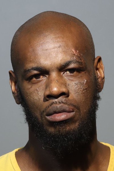 Mugshot of TONY DEON ROYAL