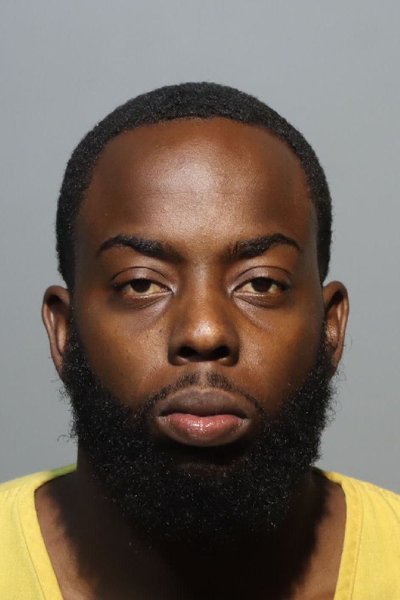 Mugshot of DARIAN DEMOND ELLIS
