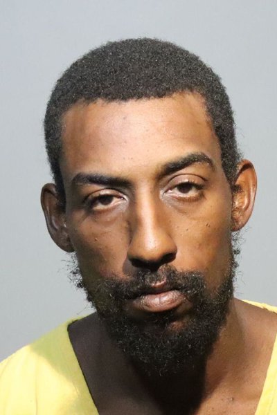Mugshot of JONATHAN ROLAND