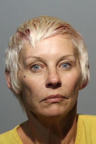 Mugshot of ISLA MICHELLE GONZALEZ