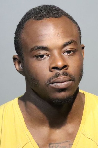 Mugshot of COURTNEY DION TILLMAN