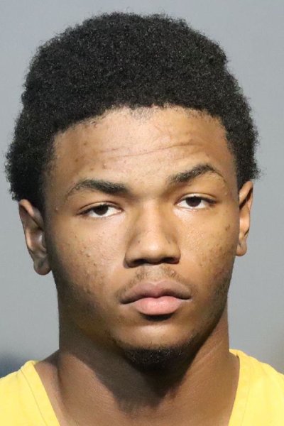 Mugshot of DARTAVIAN ANTWAN BROWN