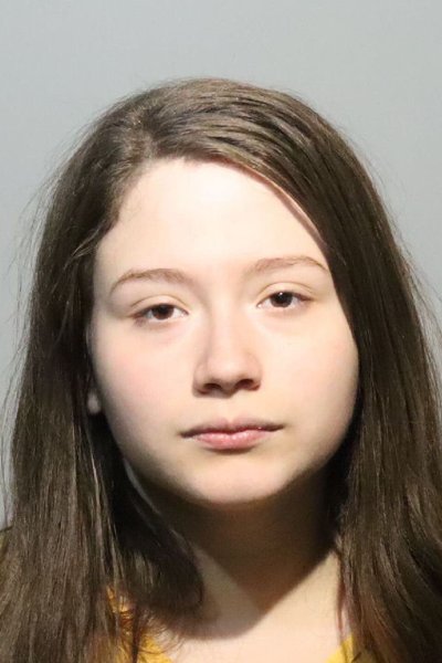 Mugshot of GENESIS MARIA MORA