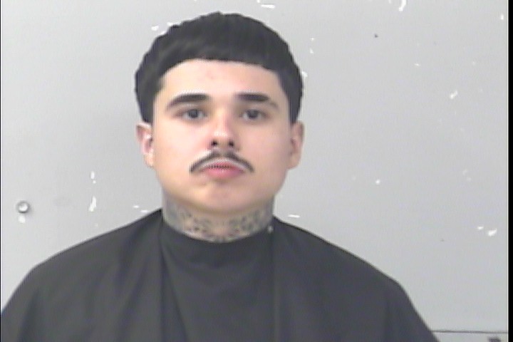 Mugshot of David Alejandro Leon Alvarez