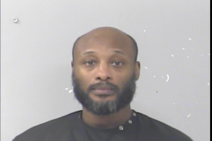 Mugshot of Tarous Lee Mcduffie