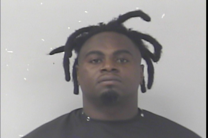 Mugshot of Maxwell Antonio Pierce