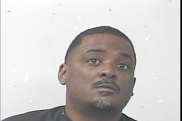 Mugshot of Marques Tremaine Lennon