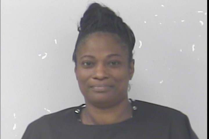 Mugshot of Crystal Lenora Willis