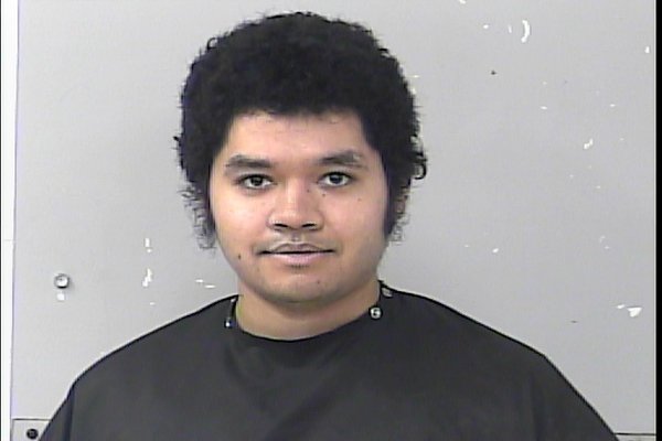 Mugshot of Ruben Isaac Lopez