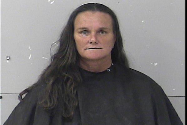 Mugshot of Tina M Oakley