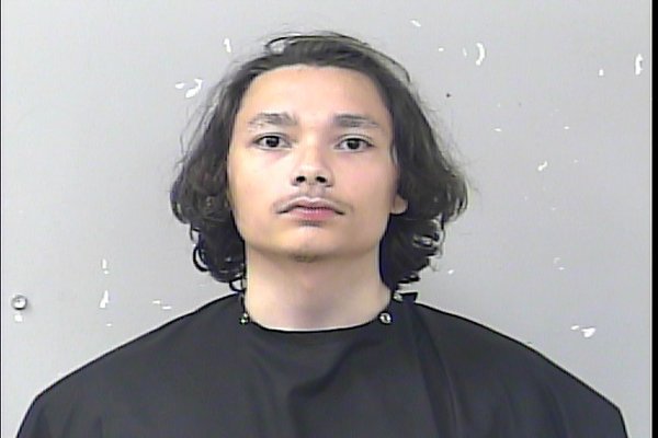 Mugshot of Julian Horacio Waller-lugo