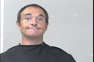 Mugshot of Dalton John Burgess