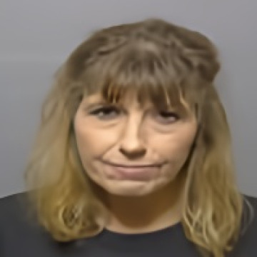 Mugshot of TINA LEA PRESSLEY