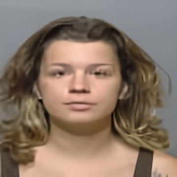 Mugshot of KORTNIE DANIELLE OLIVER
