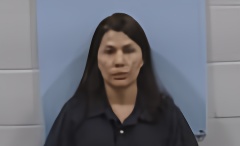 Mugshot of BEATRIS SOARES RABELO