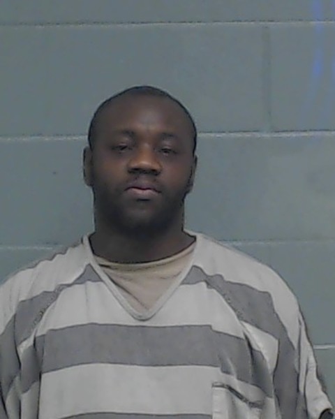 Mugshot of SANDARRIUS DELVEKEYO SEGURA