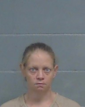 Mugshot of FRANKIE MARIE ISBELL