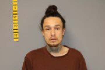 Mugshot of Oscar Paul Delossantos
