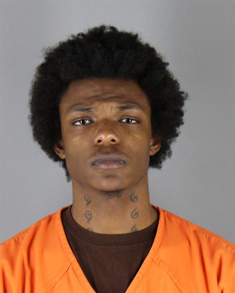 Mugshot of COURTAVAEON KAILIQUE EALY