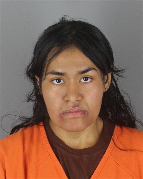 Mugshot of FLOR STEPHANIE CASTILLO