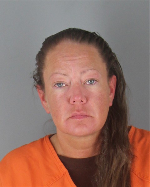 Mugshot of CAMERON ARLA OINE