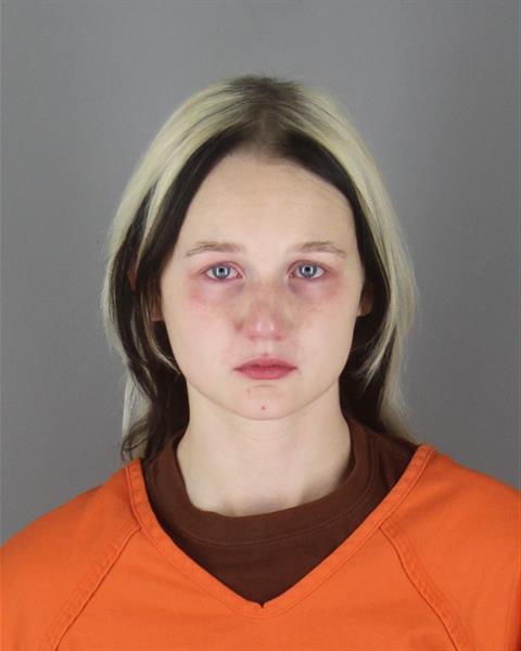 Mugshot of IRIS PAHL