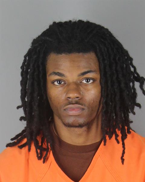 Mugshot of AKAYLIS ZERIC CURIN MOTT