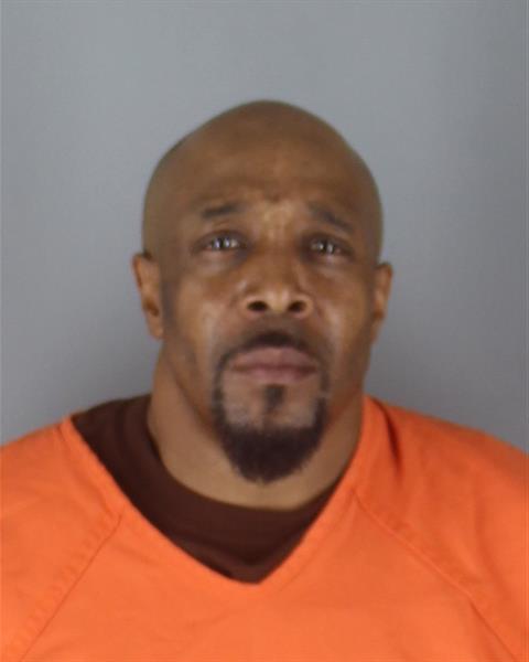 Mugshot of TYREBI YARIEKE LEAKE