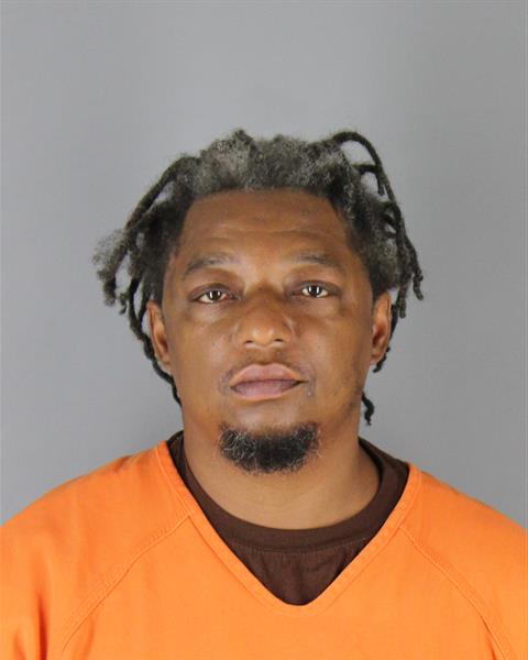 Mugshot of KENNETH JR CLEAVES