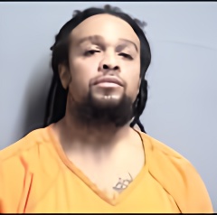 Mugshot of LATAVION DAON REED