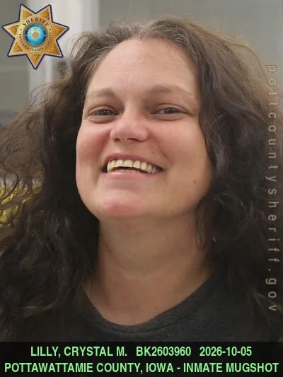 Mugshot of CRYSTAL MAE LILLY