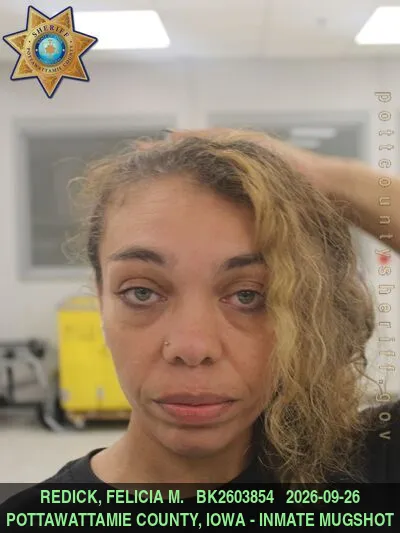 Mugshot of FELICIA MARIE REDICK
