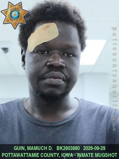 Mugshot of MAMUCH DIW GUIN