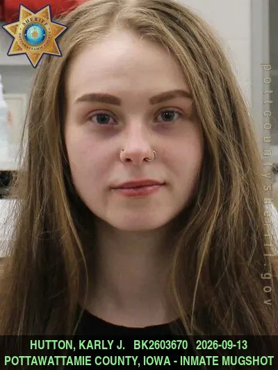 Mugshot of KARLY JO HUTTON