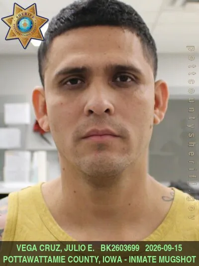 Mugshot of JULIO EDUARDO VEGA CRUZ