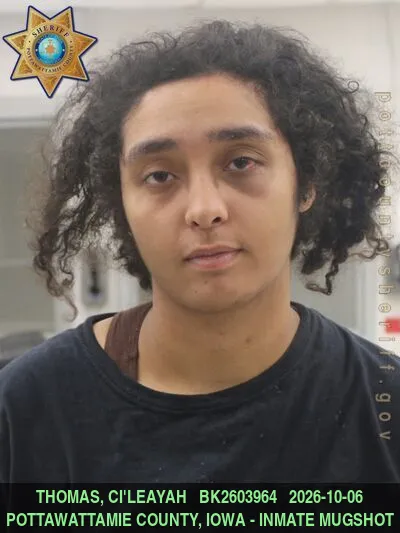 Mugshot of CILEAYAH THOMAS