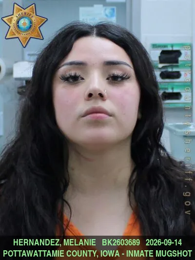 Mugshot of MELANIE HERNANDEZ