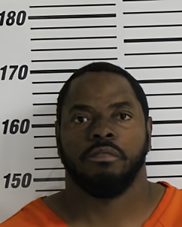 Mugshot of AGUILAR MICHEAL DSHON