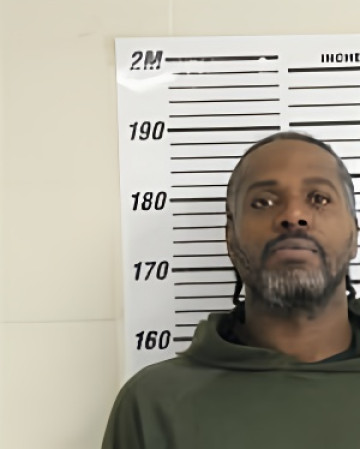 Mugshot of MCKENZIE FREDERICK JERMAINE JR