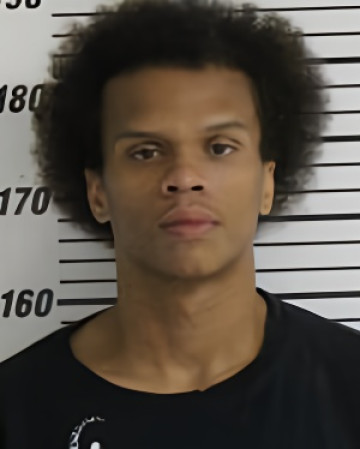 Mugshot of WOOTEN DAMOND THOMAS STEVE
