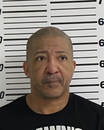 Mugshot of ROACHE FREDERICK LASHAWN
