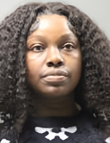 Mugshot of DAPHNIDE CADOSTIN
