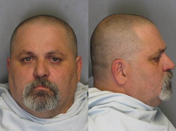 Mugshot of ROBERT WAYNE HYRE